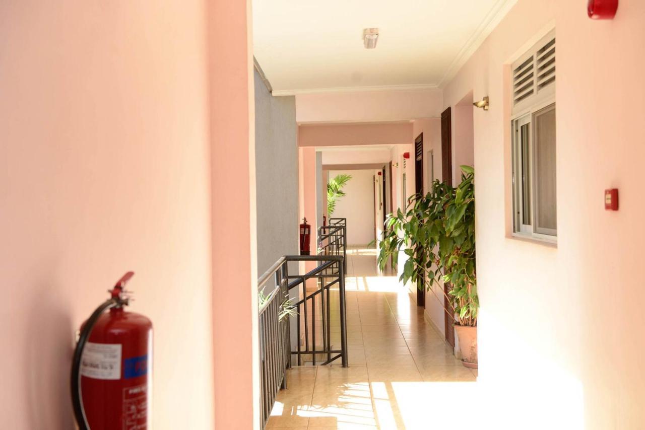 Room In Bb - Enjoy You Vacation Wail Staying In This Single Room Fit For 2 People Kigali Zewnętrze zdjęcie