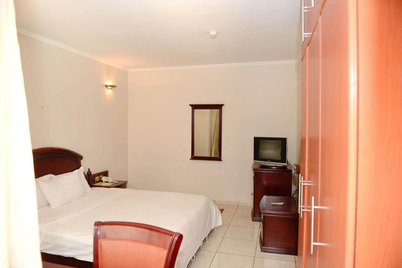 Room In Bb - Enjoy You Vacation Wail Staying In This Single Room Fit For 2 People Kigali Zewnętrze zdjęcie